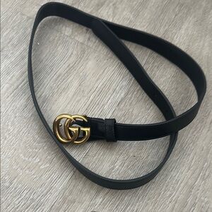 Gucci Black Leather Belt with Gold Buckle
Never worn
